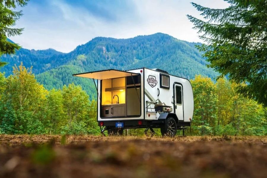 How to Stay Safe from Wild Animals While Sleeping Outdoors: Tips for Campers