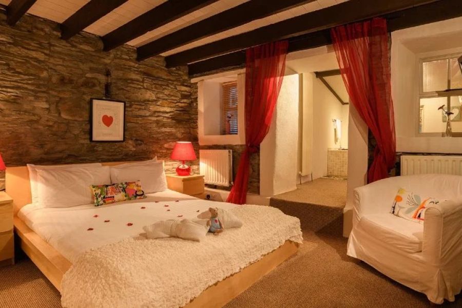 Cottages Near Me That Are Perfect for Couples’ Escapes