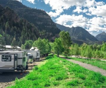 Best Campgrounds Near Major U.S. Rivers for Outdoor Adventures