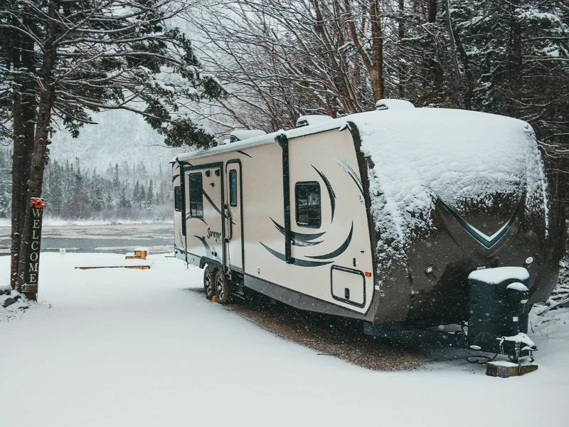 How to Choose the Best RV Tires for Winter Conditions – Essential Guide for RV Owners