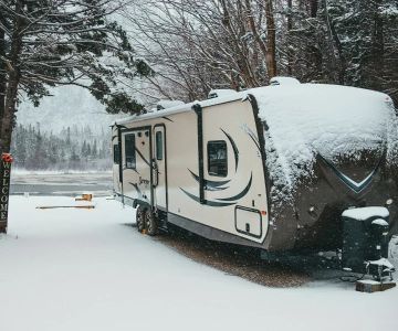 How to Choose the Best RV Tires for Winter Conditions – Essential Guide for RV Owners
