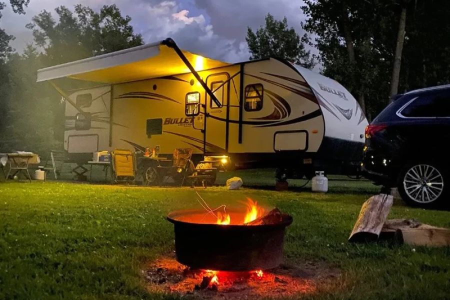 RV Camping Etiquette for Shared Campgrounds: A Guide to Respecting Fellow Campers