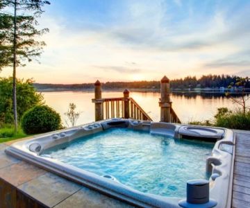 Cottages Near Me That Feature Outdoor Hot Tubs