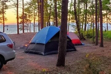 Top Campgrounds Near National Lakeshores and Rivers: Best Spots for Nature Lovers