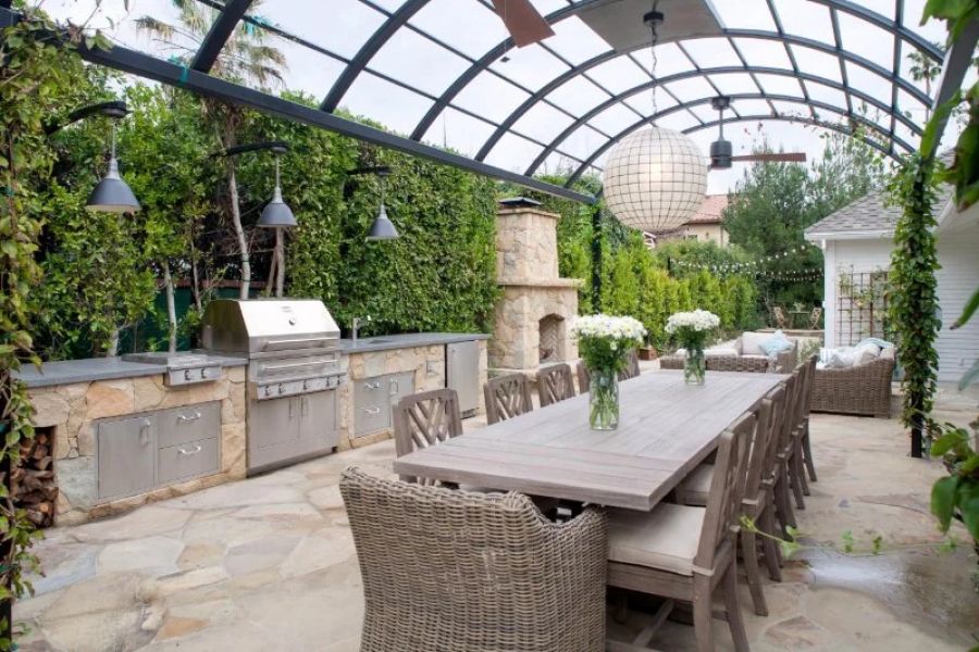 Cottages Near Me with Outdoor Cooking Areas