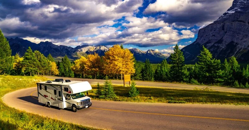 RV Life Tips for Traveling During the Holiday Season