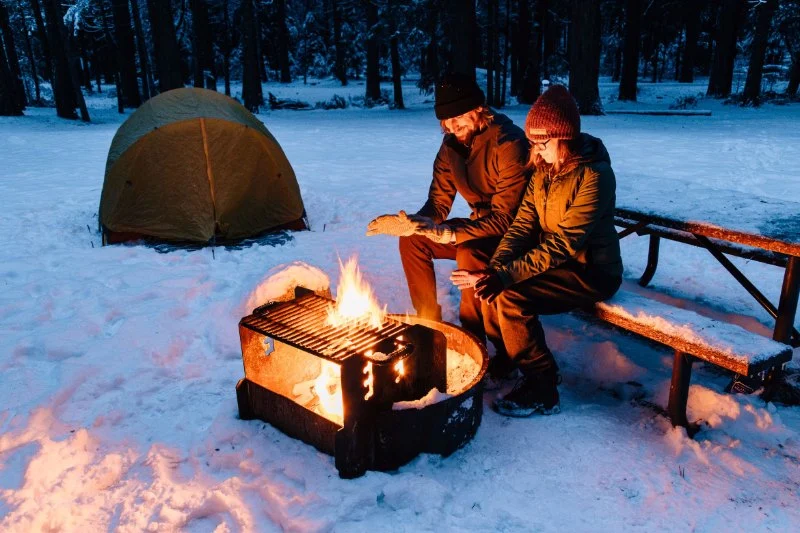 How to Stay Warm and Comfortable When Camping in Cooler Weather