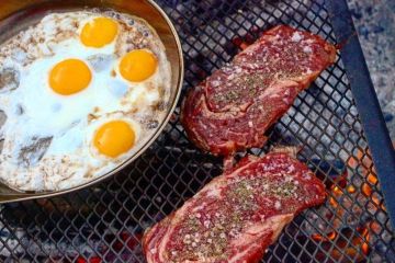 How to Make Campfire Oatmeal with Fresh Ingredients