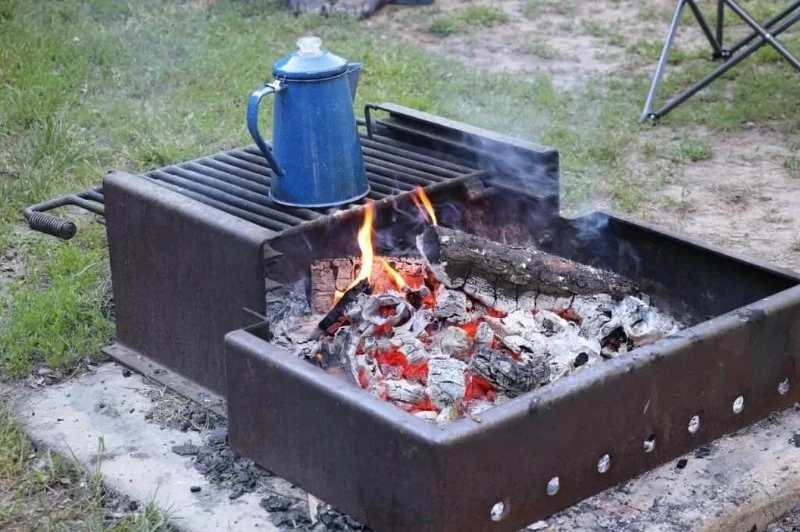 How to Light and Maintain a Safe Campfire in a Designated Site
