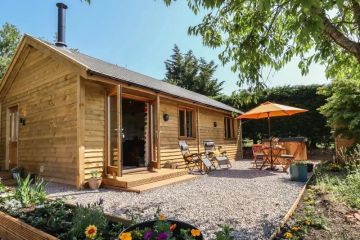 Cottages Near Me Perfect for a Holiday Family Gathering