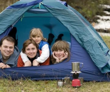 Tent vs. RV vs. Cottage: Which Is Right for Your Next Outdoor Trip?