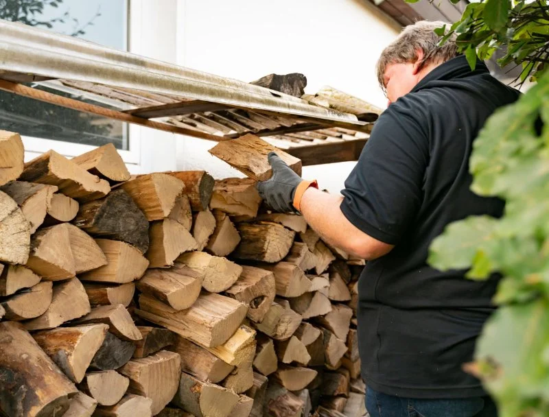 How to Store Firewood Properly at the Campsite