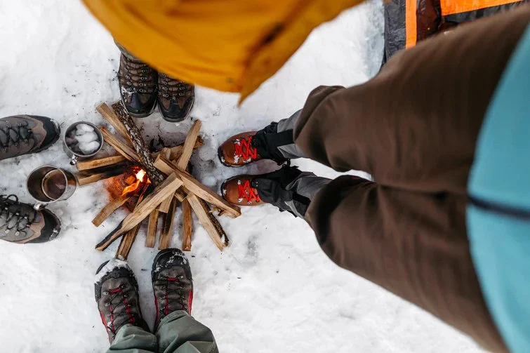 How to Stay Energized During Long Winter Campouts