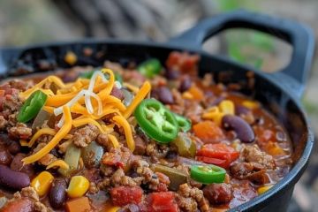 How to Cook Campfire Chili for Large Groups – A Simple and Delicious Recipe