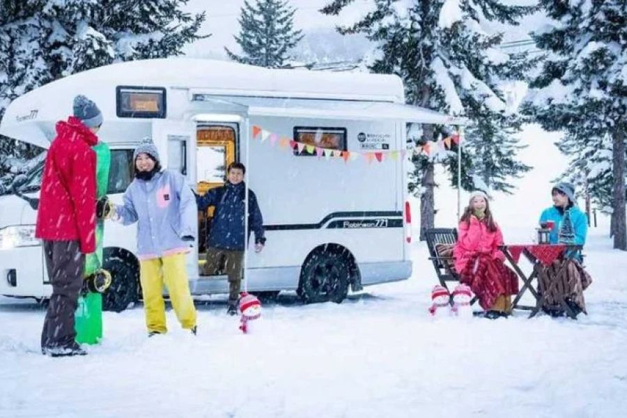 How to Plan a Winter RV Road Trip with Kids