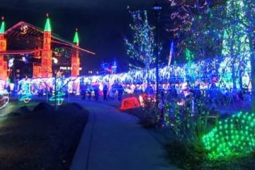 Best Campgrounds in the U.S. for Holiday Light Displays