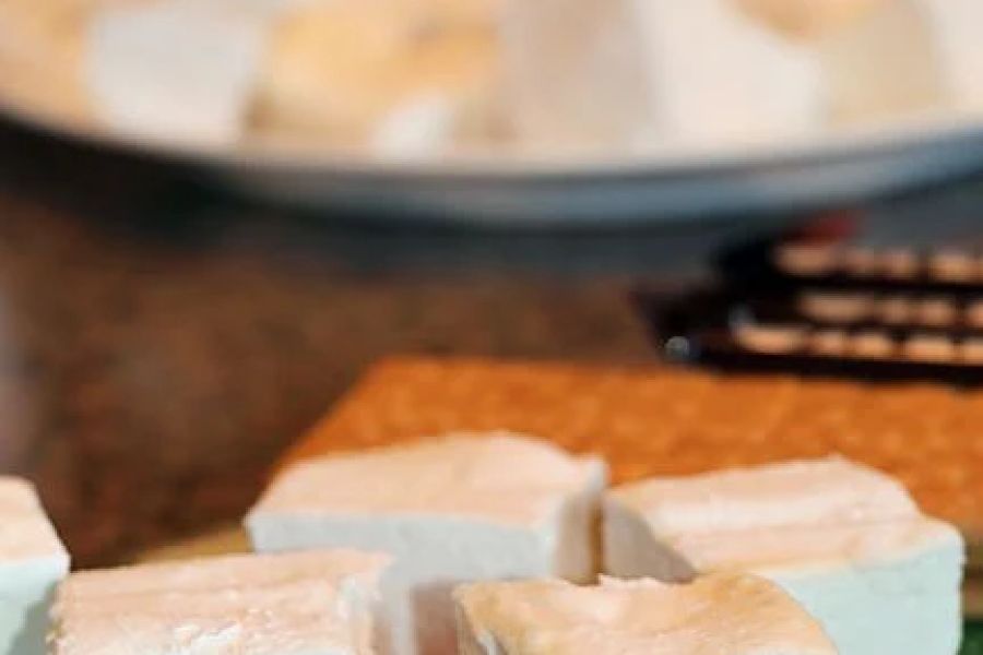 How to Make Homemade Campfire Marshmallows: A Step-by-Step Guide