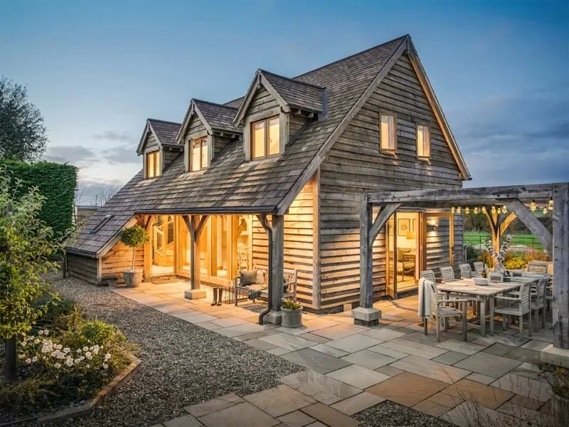Cottages Near Me That Are Perfect for Holiday Celebrations