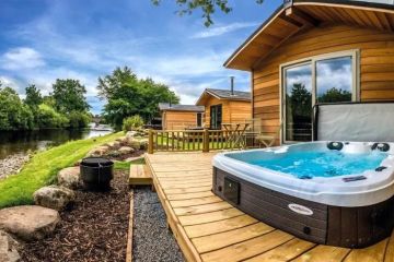 Cottages Near Me with Sauna or Spa Amenities: Find Your Perfect Relaxation Spot