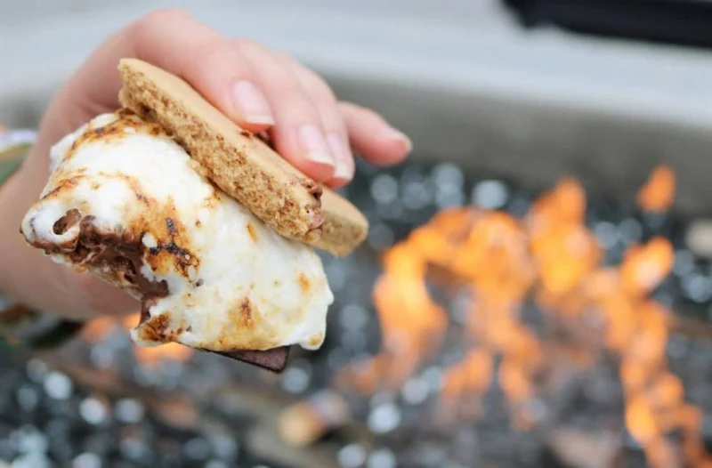 Campfire Desserts Beyond S’mores: Easy Outdoor Treat Ideas