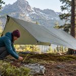 Camping Tarp Setup: Ridgeline, Anchors, and Rain Direction